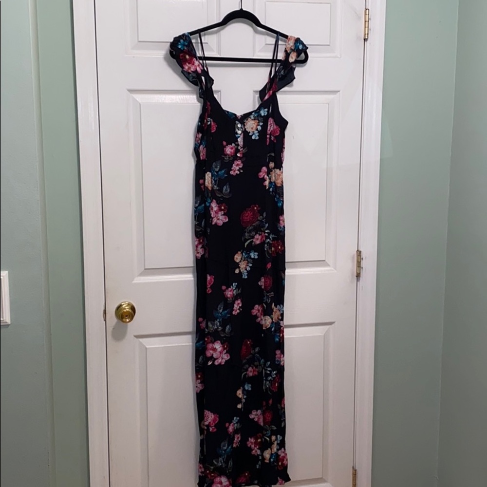 Black floral maxi dress
